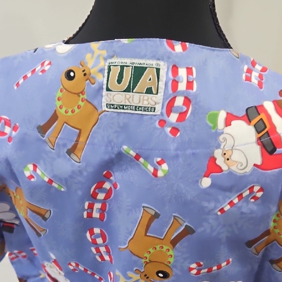 UA Scrubs Blue Holiday Print Top - Picture 9 of 10